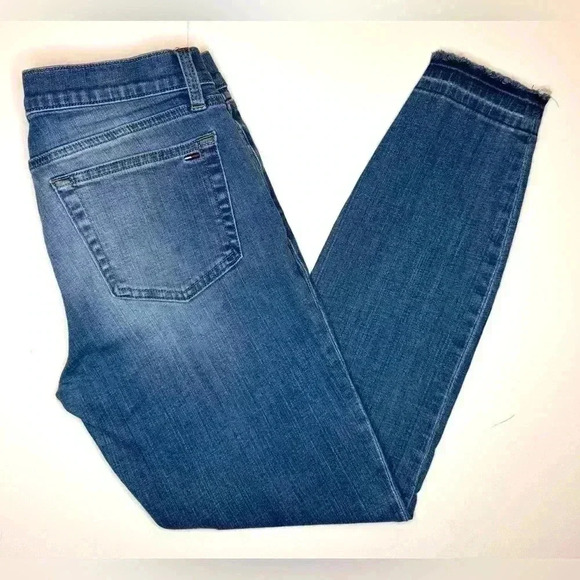 Tommy Hilfiger Women’s Curvy Skinny Jeans Size - 6 - Picture 5 of 7